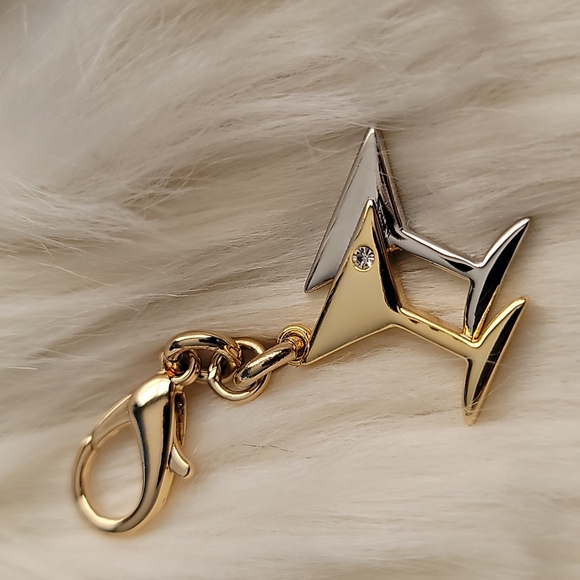 Coach Boxed Mini Wallet On A Chain In Blocked Signature Canvas - Picture 6 of 10